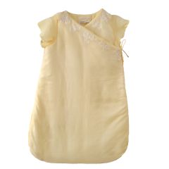 Gigoteuse jaune à volants