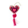 Suspension de Noël brodée cœur pompon rose