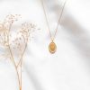 Collier médaillon gravé lettre N