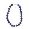 Collier de perles en résine bleu marine