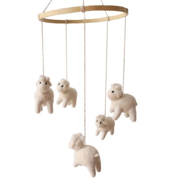 mobile bébé mouton
