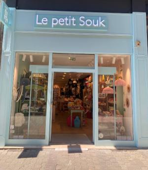 Store Image