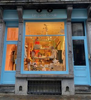 Store Image