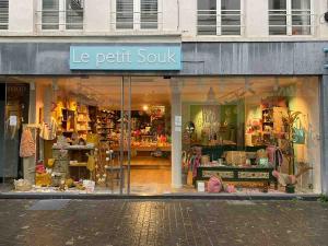 Store Image