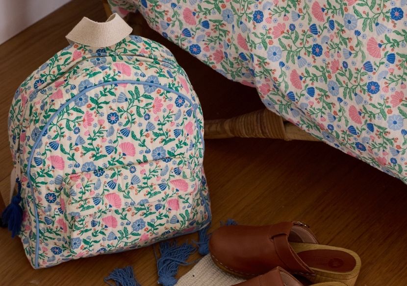 Article sur les capes de bain bébé En voir plus sur les sacs à dos crèche
