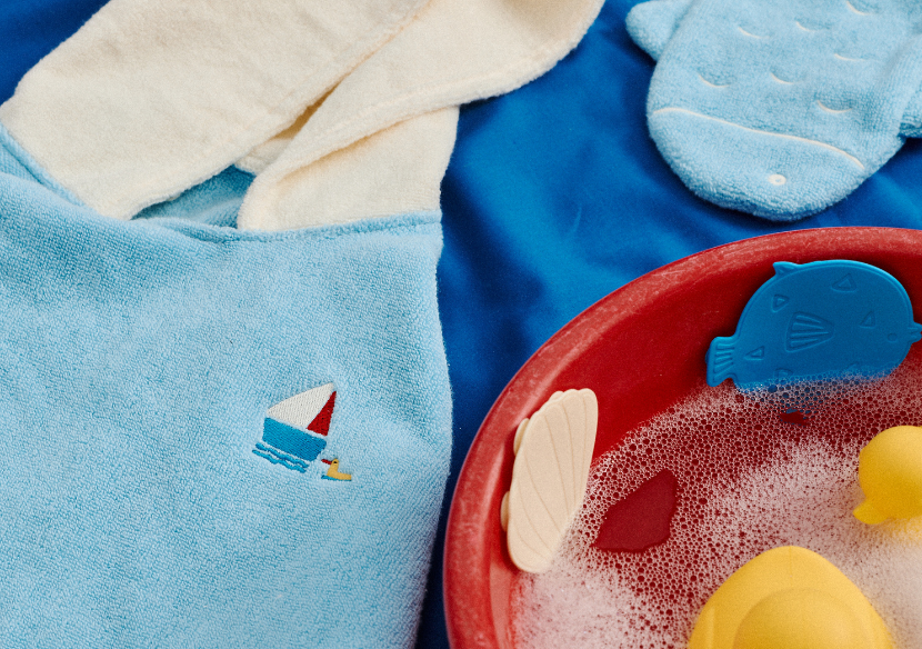 Article sur les capes de bain bébé En voir plus sur les capes de bain bébé